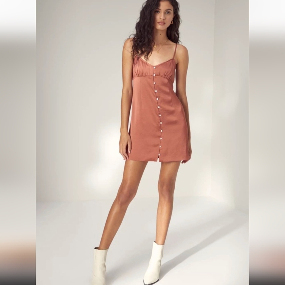 Aritzia Wilfred Bloom button front mini dress in rose sz 2